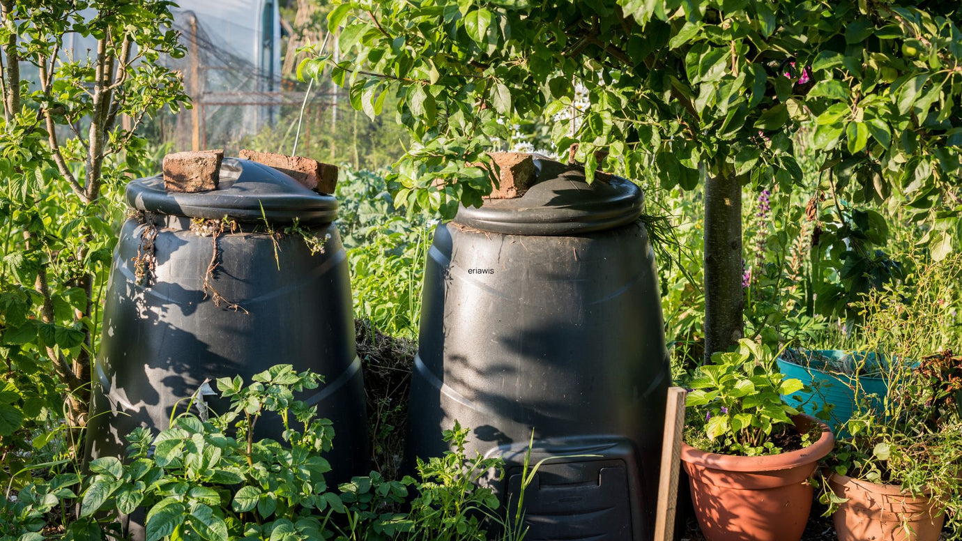 Pros and Cons of DIY Composters