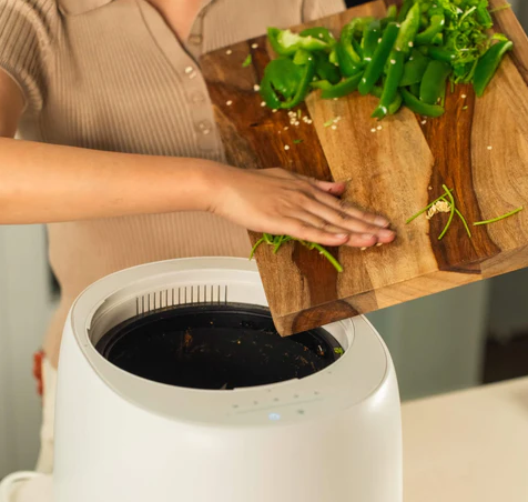 Introducing Vego: Revolutionizing Kitchen Composting