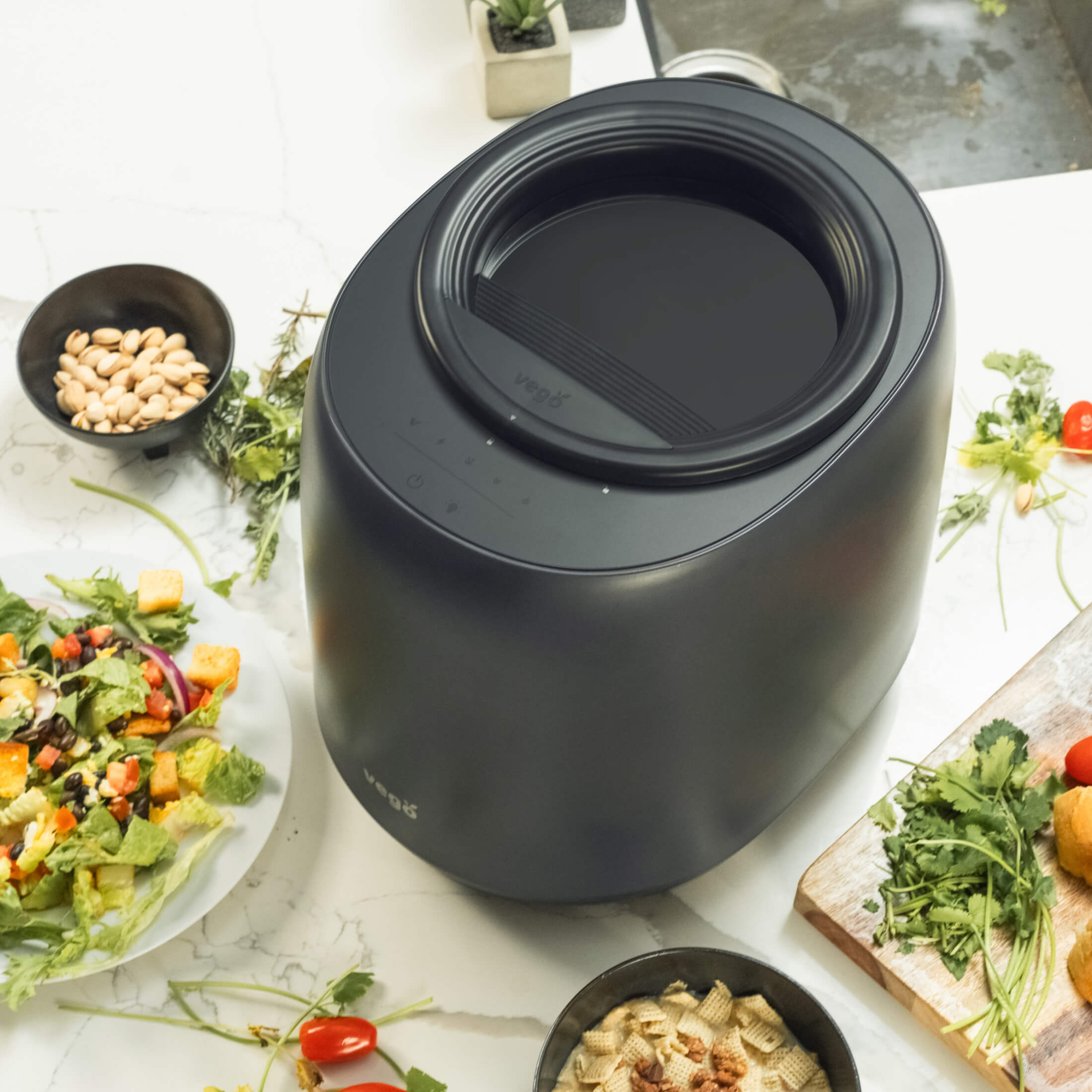 Vego Kitchen Composter