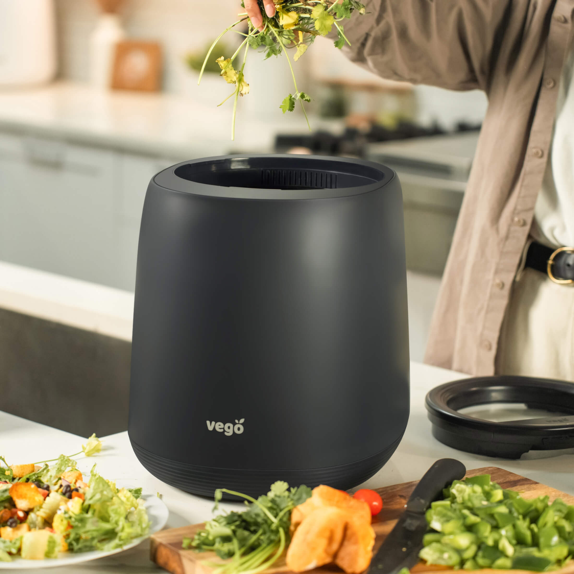 Vego Kitchen Composter