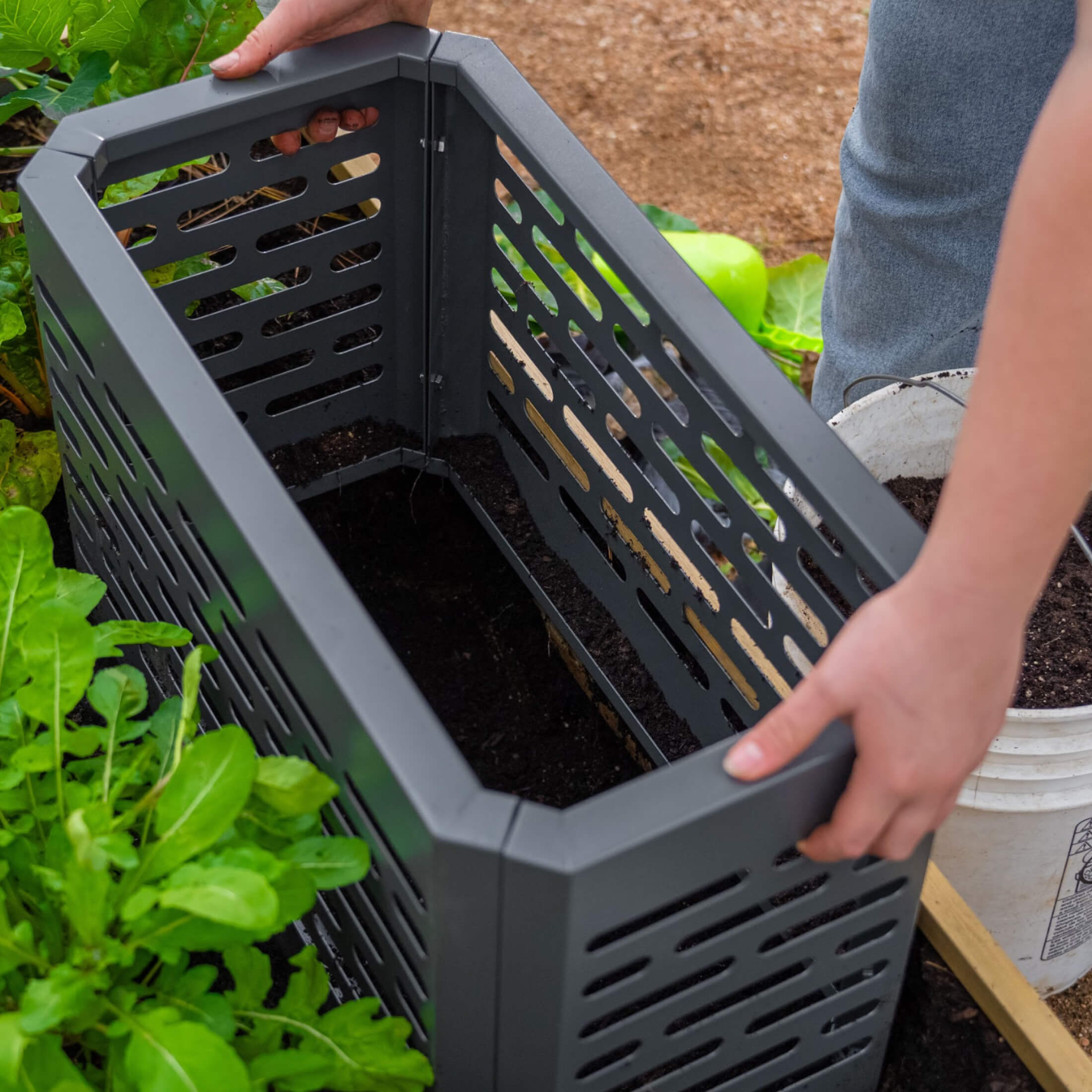 In-Bed Composter